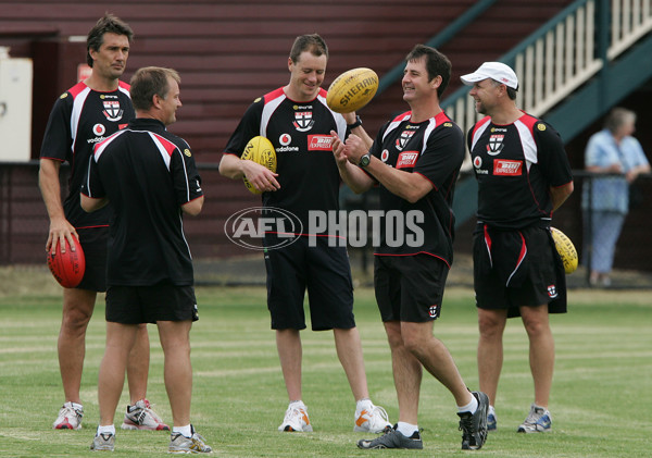 St Kilda FC Community Camp 2007 - 1013