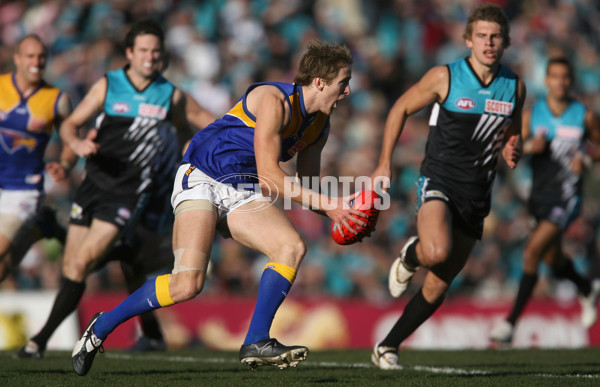 AFL Round 15 - Port Adelaide v West Coast - 10911