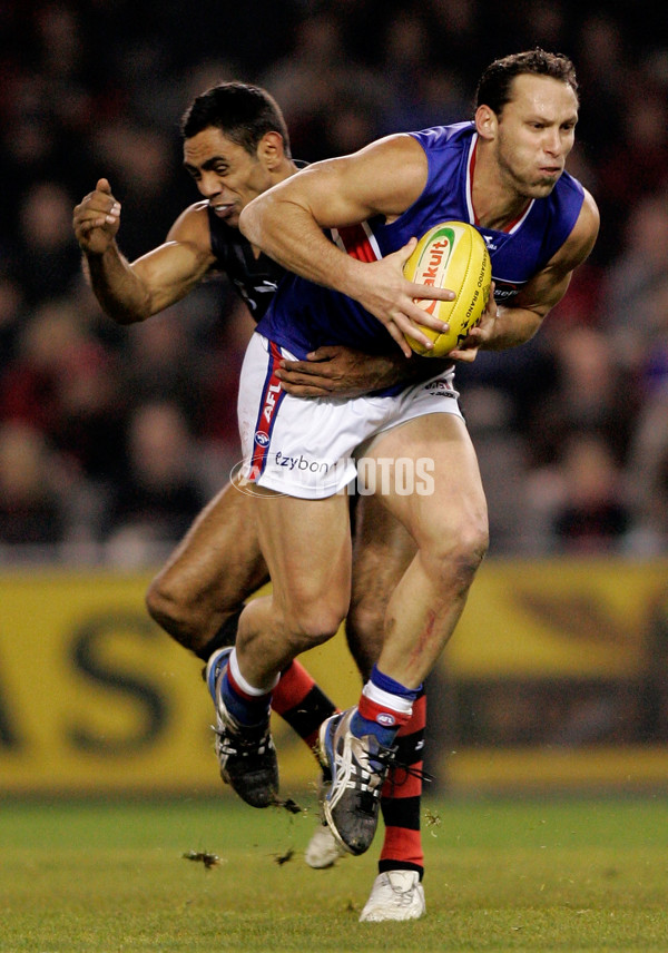 AFL Round 15 - Essendon v Western Bulldogs - 11003