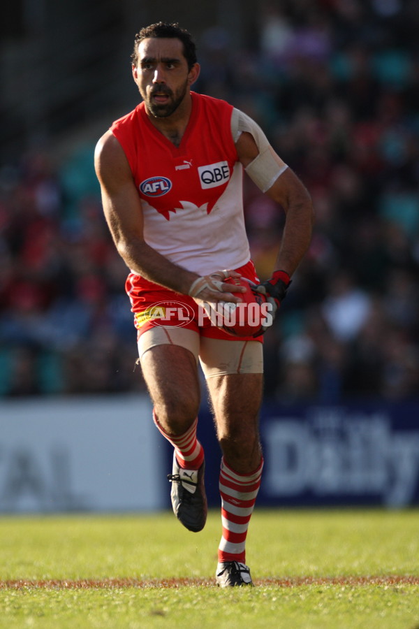AFL Round 15 - Sydney v Carlton - 11068
