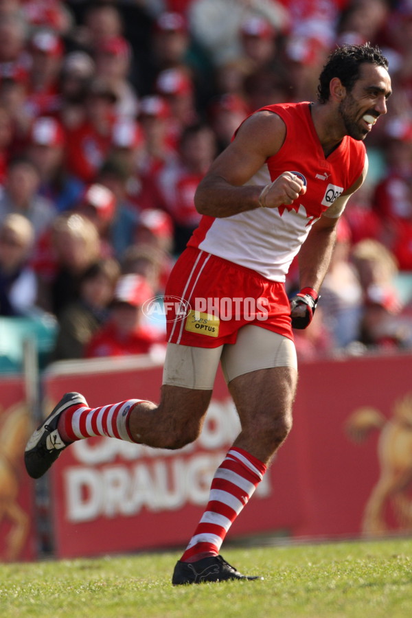 AFL Round 15 - Sydney v Carlton - 11109