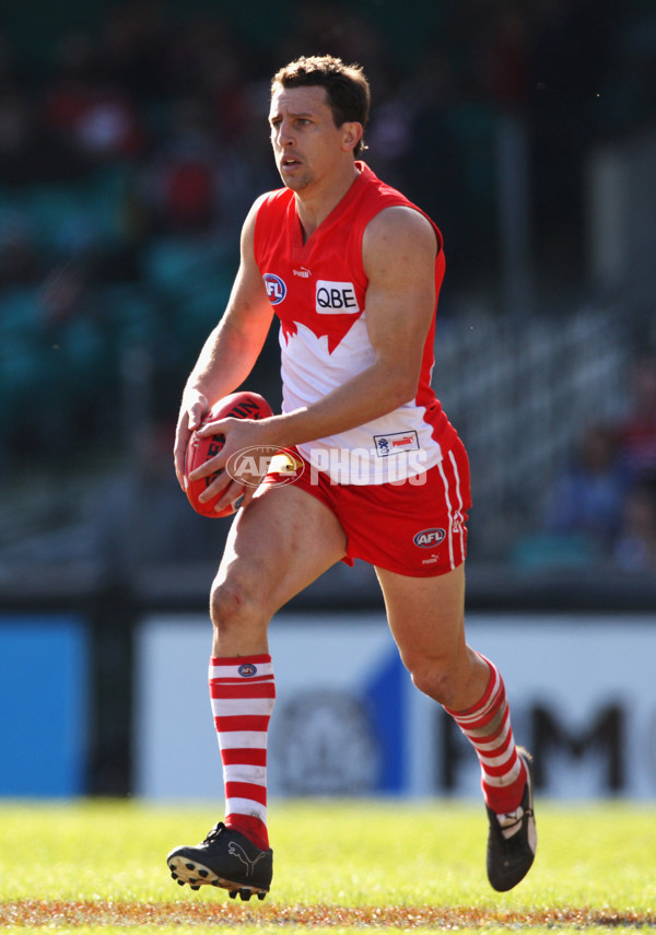 AFL Round 15 - Sydney v Carlton - 11191