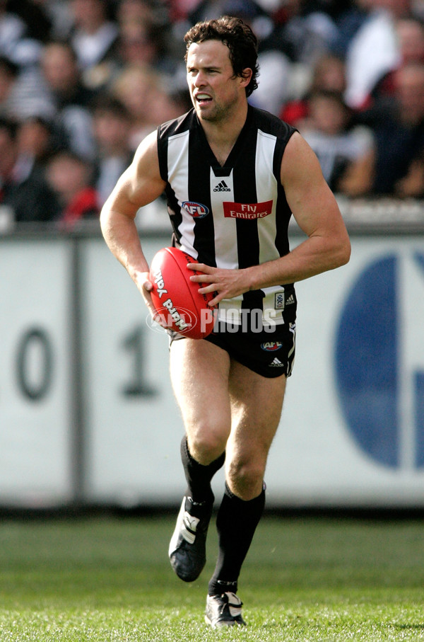 AFL Round 16 - Collingwood v Essendon - 11340