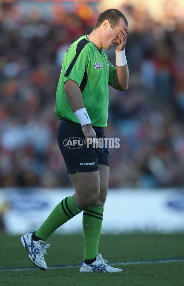 AFL Round 16 - Adelaide v Fremantle - 11411