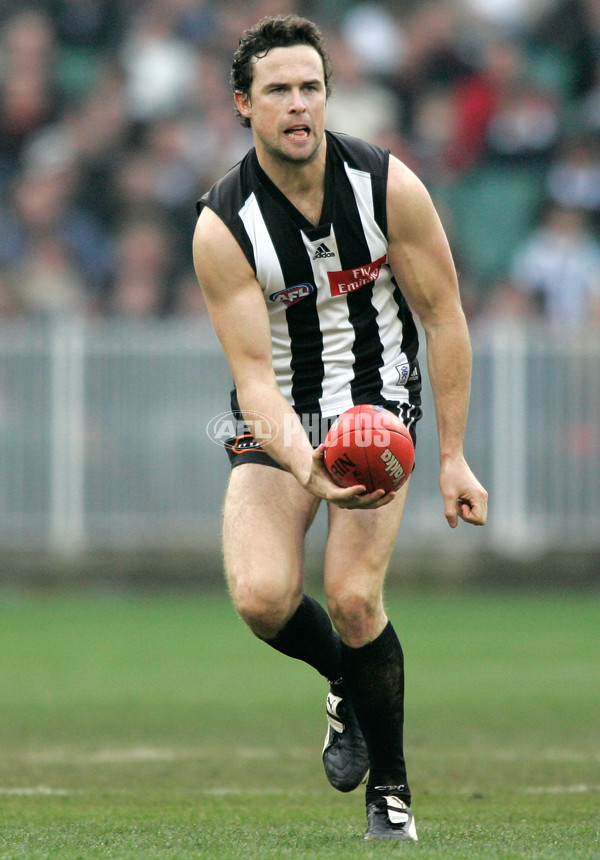 AFL Round 16 - Collingwood v Essendon - 11488