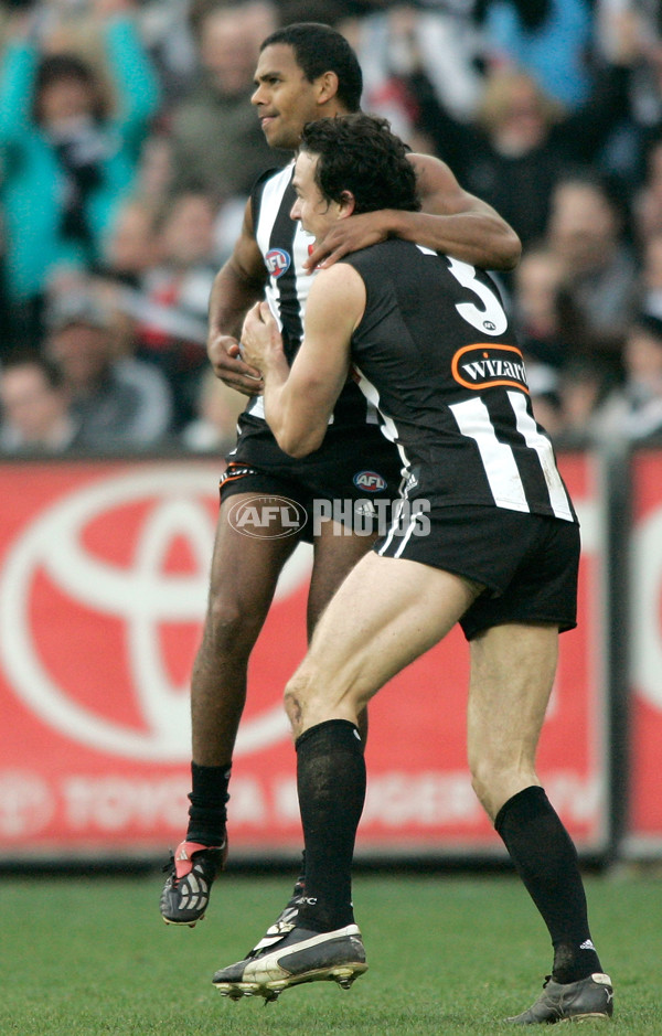 AFL Round 16 - Collingwood v Essendon - 11501