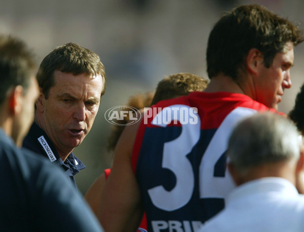 AFL 2004 Rd 4 - Melbourne v Port Adelaide - 117512