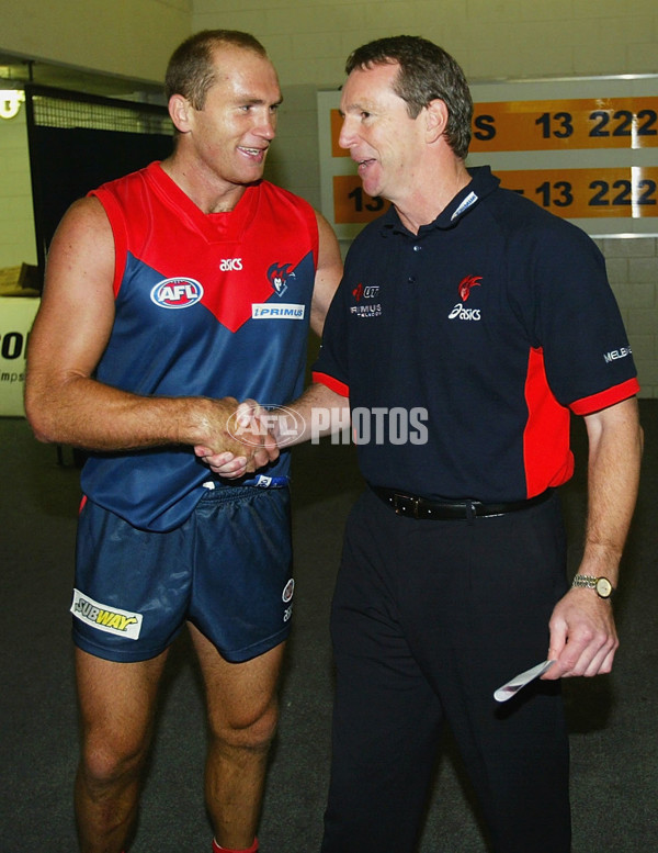 AFL 2004 Rd 4 - Melbourne v Port Adelaide - 117521