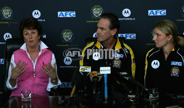 AFL Media - Richmond Press Conference 070807 - 13279
