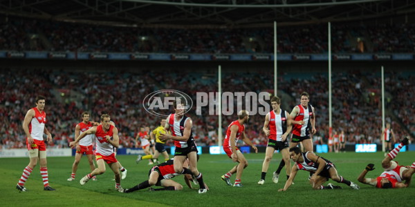 AFL Round 19 - Sydney v St Kilda - 13669