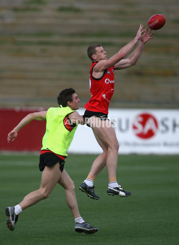 AFL Media - St Kilda Training 280807 - 15305