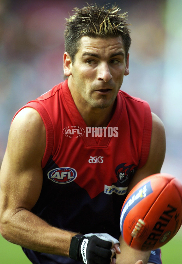 AFL 2004 Rd 4 - Melbourne v Port Adelaide - 175578