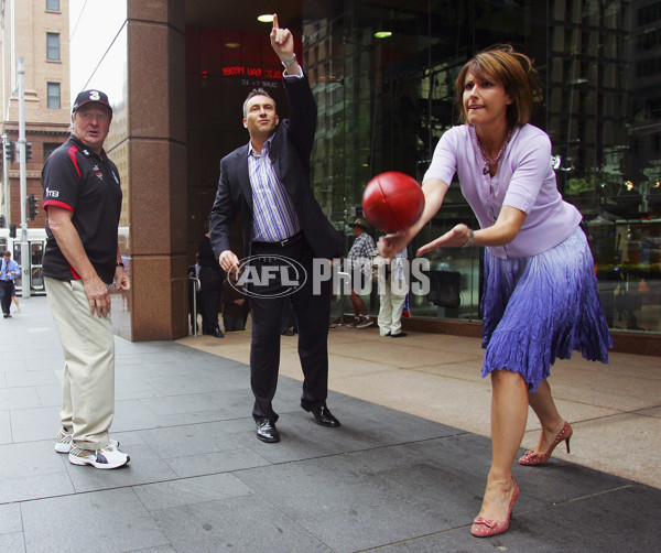 AFL 2005 Media - Essendon Community Camp - 175780