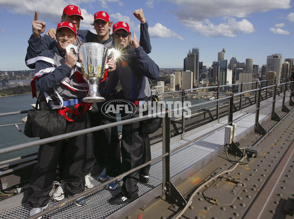 AFL 2005 Media - Sydney Swans Bridge Climb 290905 - 177489