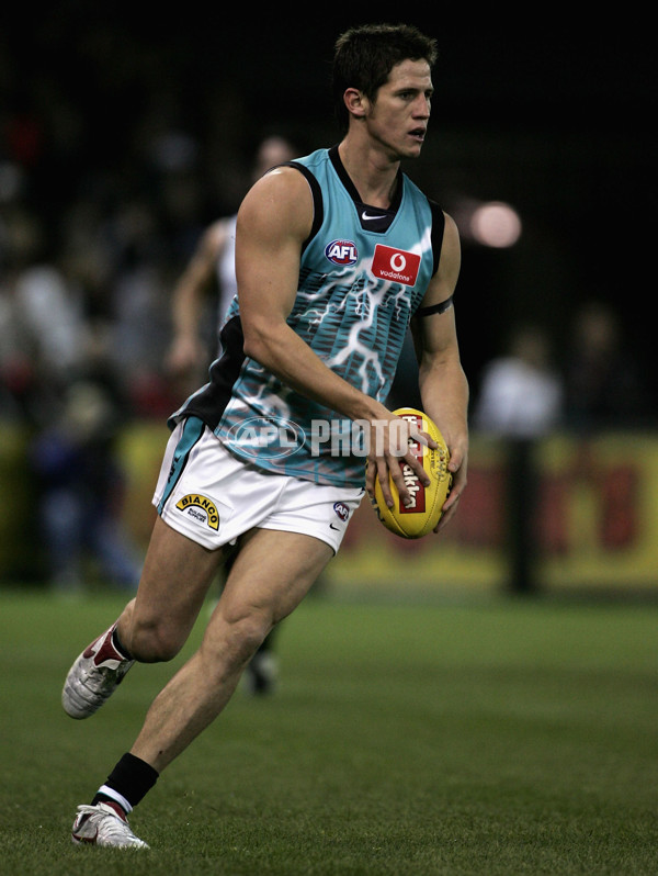 AFL 2005 Rd 14 - Collingwood v Port Adelaide - 179296