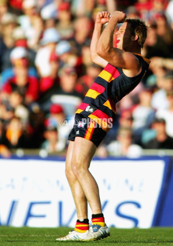 AFL 2006 Rd 22 - Adelaide Crows v Melbourne - 179412