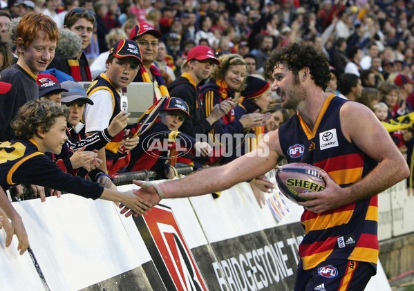 AFL 2006 Rd 5 - Adelaide Crows v Western Bulldogs - 179522