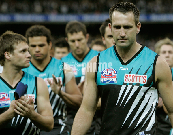 AFL 2007 Grand Final â€“ Geelong v Port Adelaide - 18057