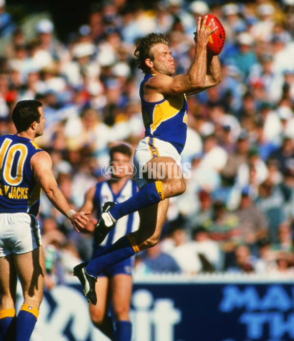 AFL Media â€“ Chris Mainwaring - 18202