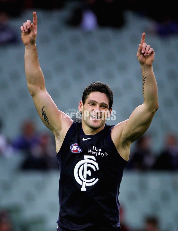 AFL 2006 Rd 7 - Carlton v Essendon - 182081
