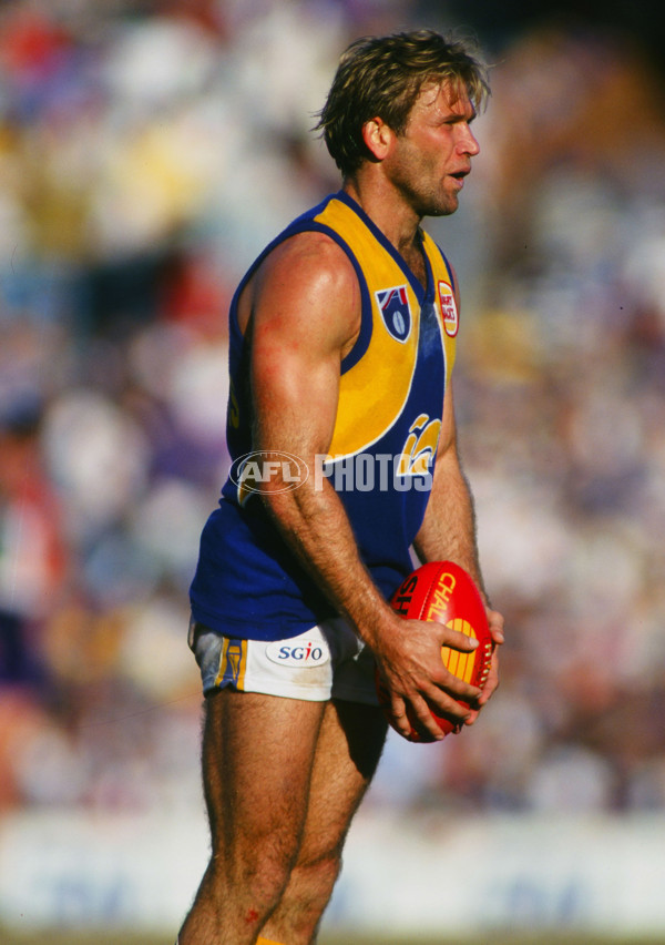 AFL Media â€“ Chris Mainwaring - 18205