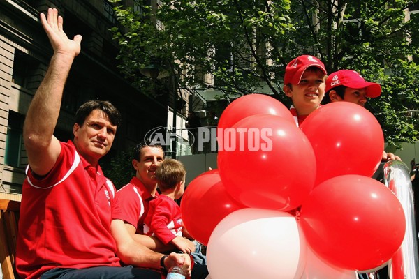 AFL 2006 Media - 2006 Grand Final Parade - 185854