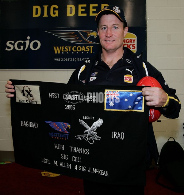 AFL 2006 Grand Final - Sydney Swans v West Coast Eagles - 185939