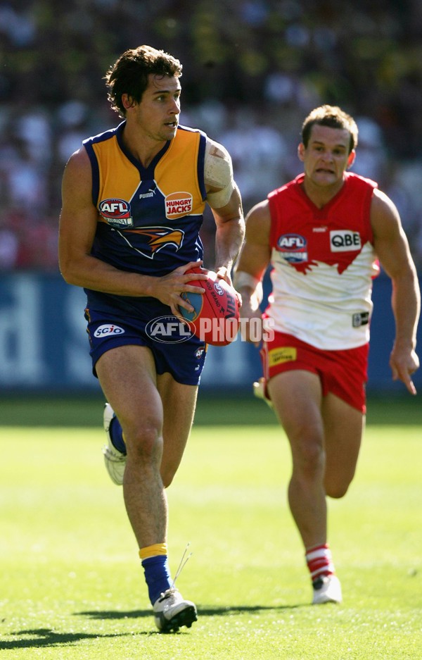 AFL 2006 Grand Final - Sydney Swans v West Coast Eagles - 185891