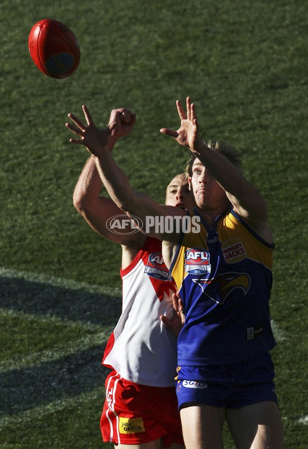 AFL 2006 Grand Final - Sydney Swans v West Coast Eagles - 185979