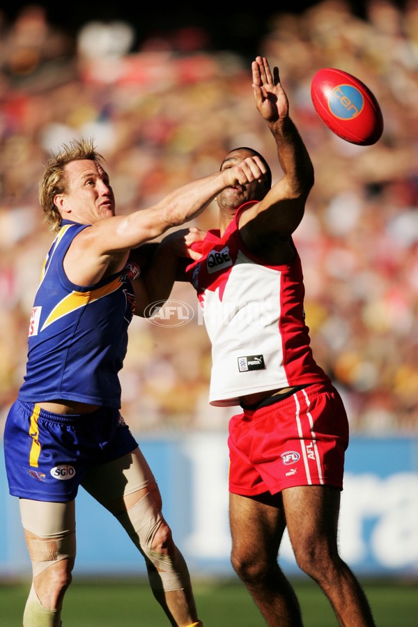 AFL 2006 Grand Final - Sydney Swans v West Coast Eagles - 185995