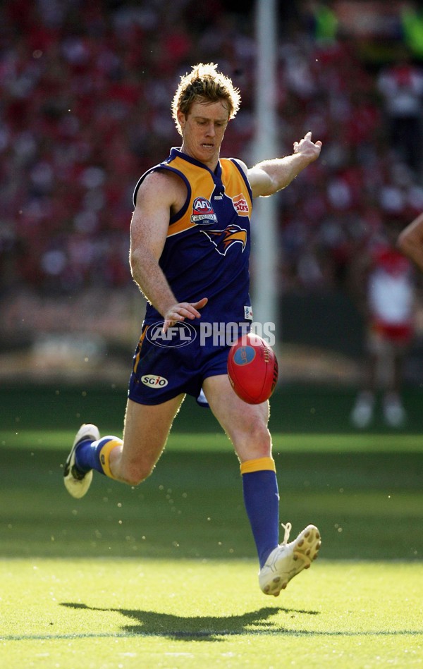 AFL 2006 Grand Final - Sydney Swans v West Coast Eagles - 186022