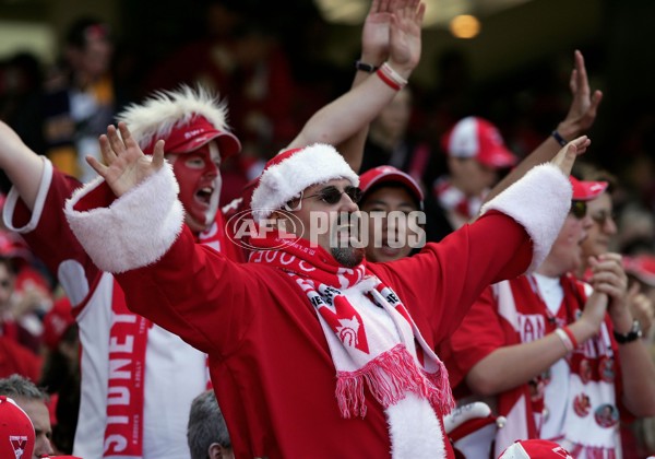 AFL 2006 Grand Final - Sydney Swans v West Coast Eagles - 186067