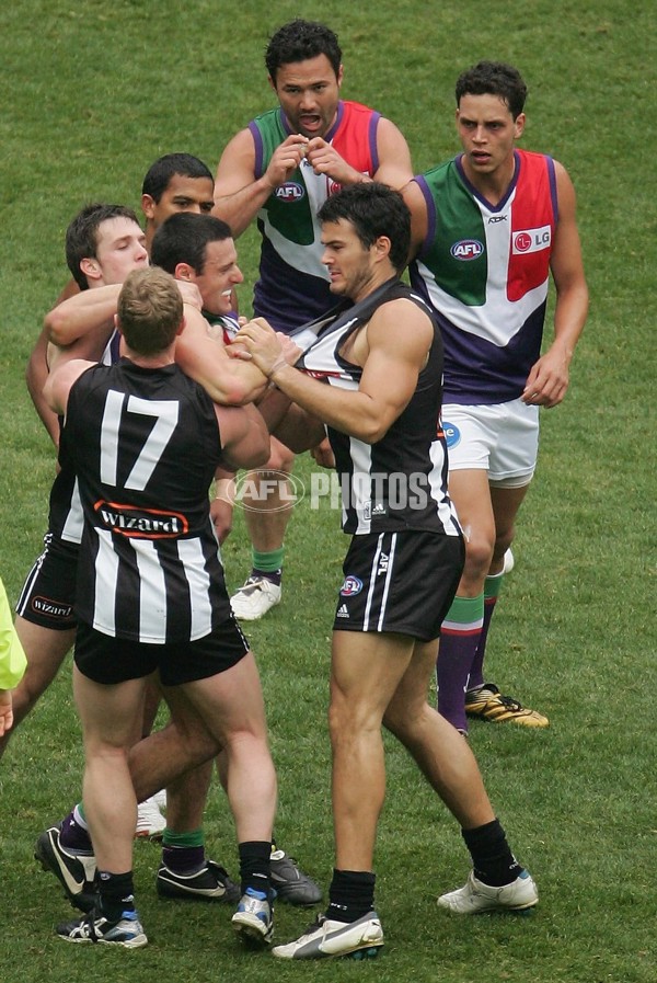 AFL 2006 Rd 15 - Collingwood v Fremantle - 186252
