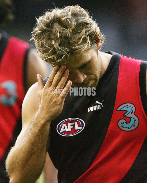 AFL 2006 Rd 3 - Essendon v Western Bulldogs - 187548
