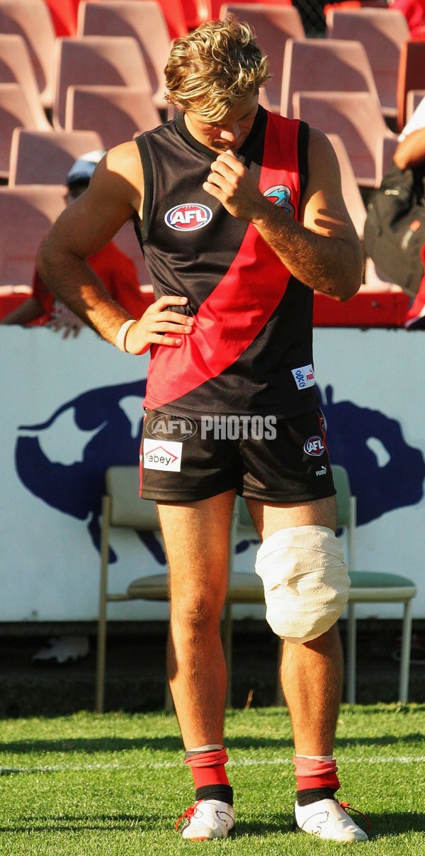 AFL 2006 NAB Challenge - Essendon v Sydney - 187501
