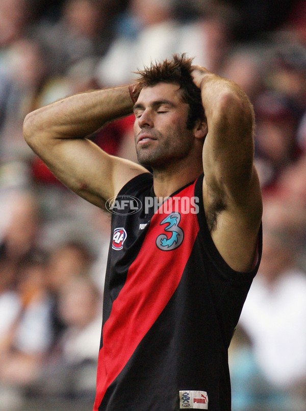 AFL 2006 Rd 3 - Essendon v Western Bulldogs - A-35956357