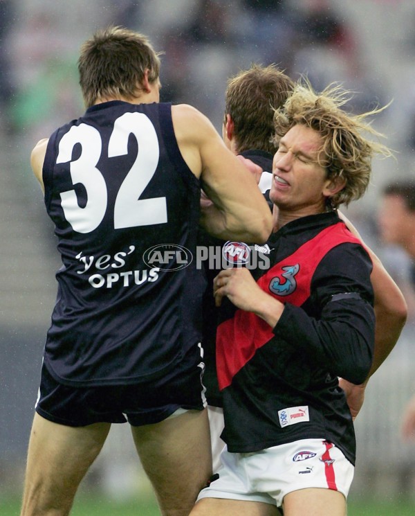 AFL 2006 Rd 7 - Carlton v Essendon - 187656