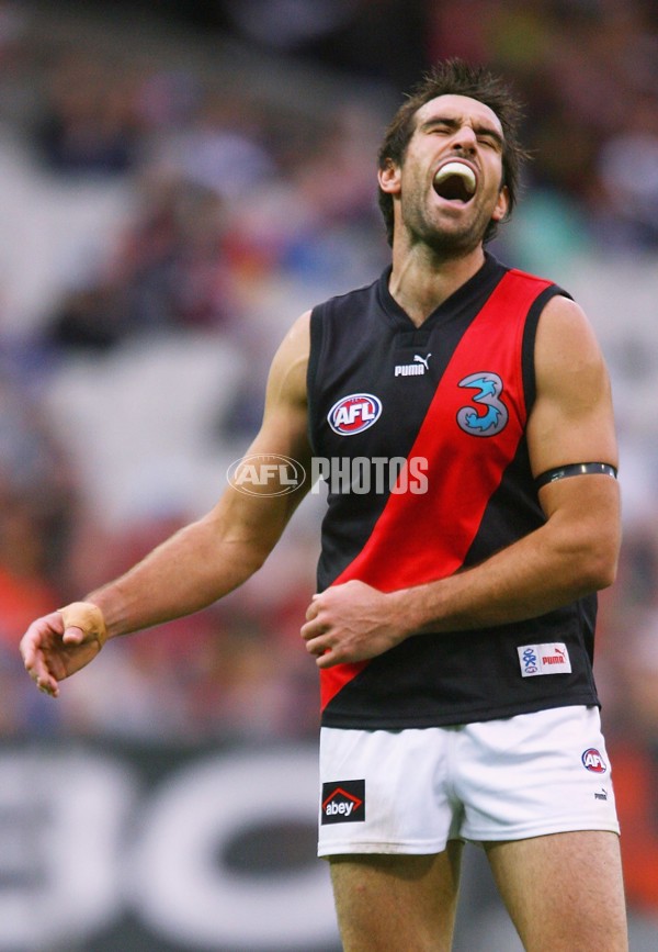 AFL 2006 Rd 7 - Carlton v Essendon - 187675