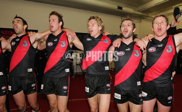 AFL 2006 Rd 19 - Essendon v Collingwood - 187829