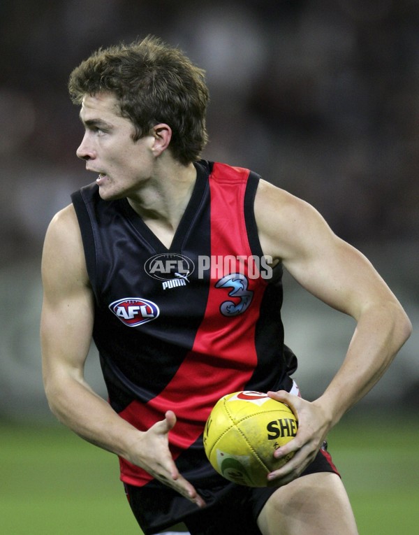 AFL 2006 Rd 19 - Essendon v Collingwood - 187839