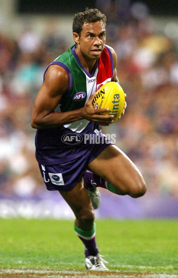 AFL 2006 Rd 2 - Fremantle v Carlton - 189174
