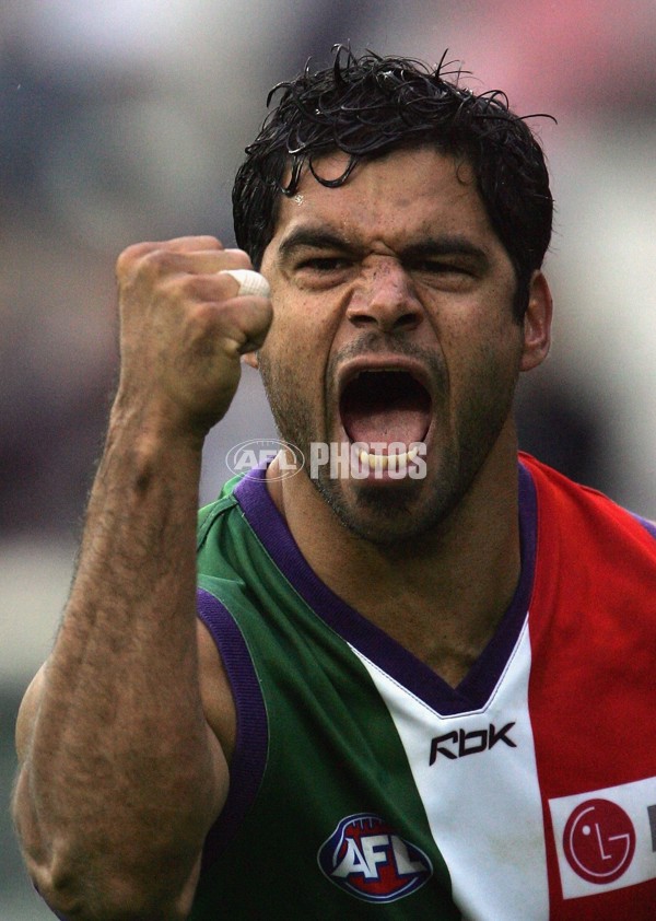 AFL 2006 Rd 15 - Collingwood v Fremantle - 189390