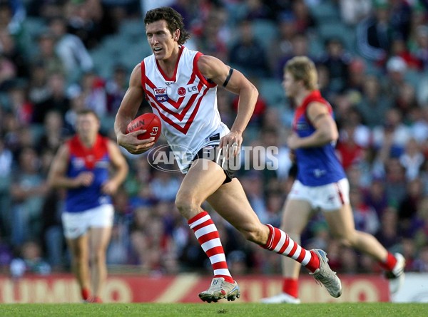 AFL 2006 Rd 16 - Fremantle v Melbourne - 189407