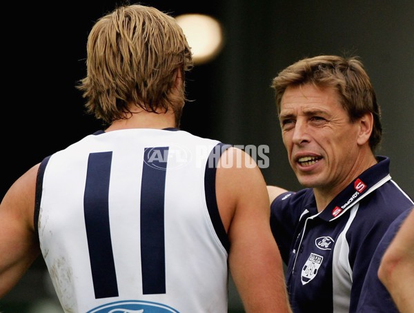 AFL 2006 Rd 4 - Western Bulldogs v Geelong - 189698
