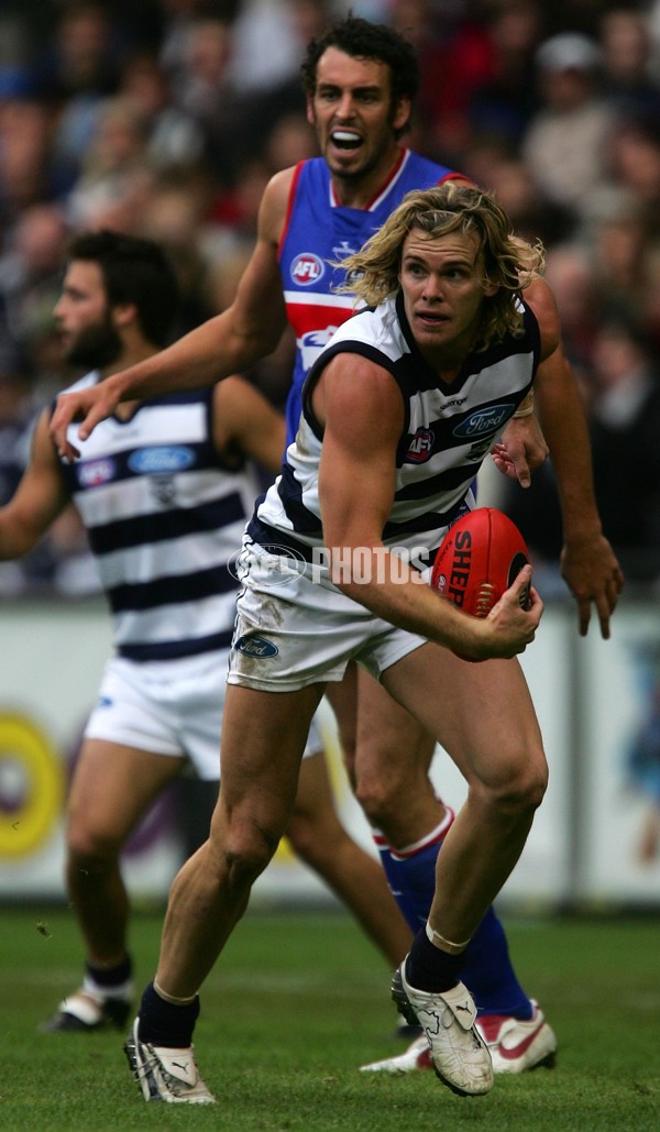 AFL 2006 Rd 4 - Western Bulldogs v Geelong - 189749