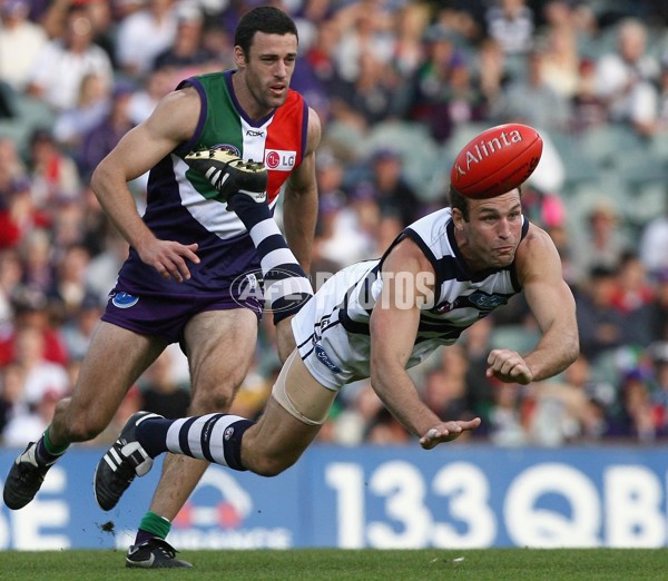 AFL 2006 Rd 12 - Fremantle v Geelong - 190038