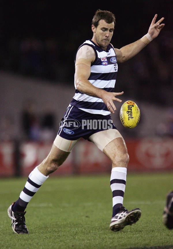 AFL 2006 Rd 16 - Geelong v Western Bulldogs - 190195