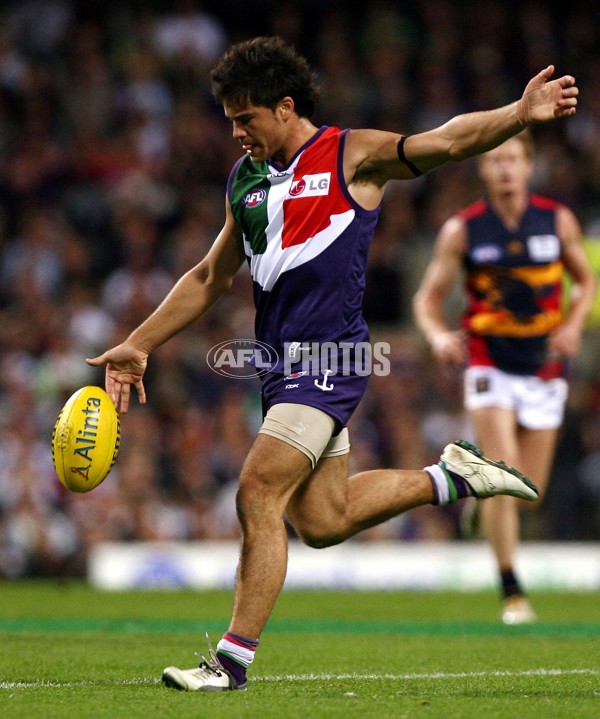 AFL 2006 Rd 4 - Fremantle v Adelaide Crows - 190858