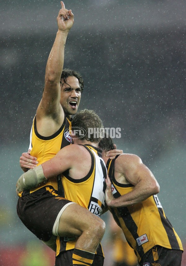AFL 2006 Rd 5 - Hawthorn v Essendon - 191663
