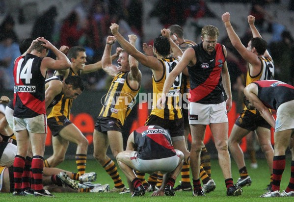 AFL 2006 Rd 5 - Hawthorn v Essendon - 191657